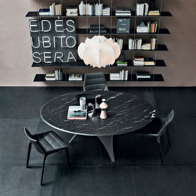Arc table design Foster + Partners
