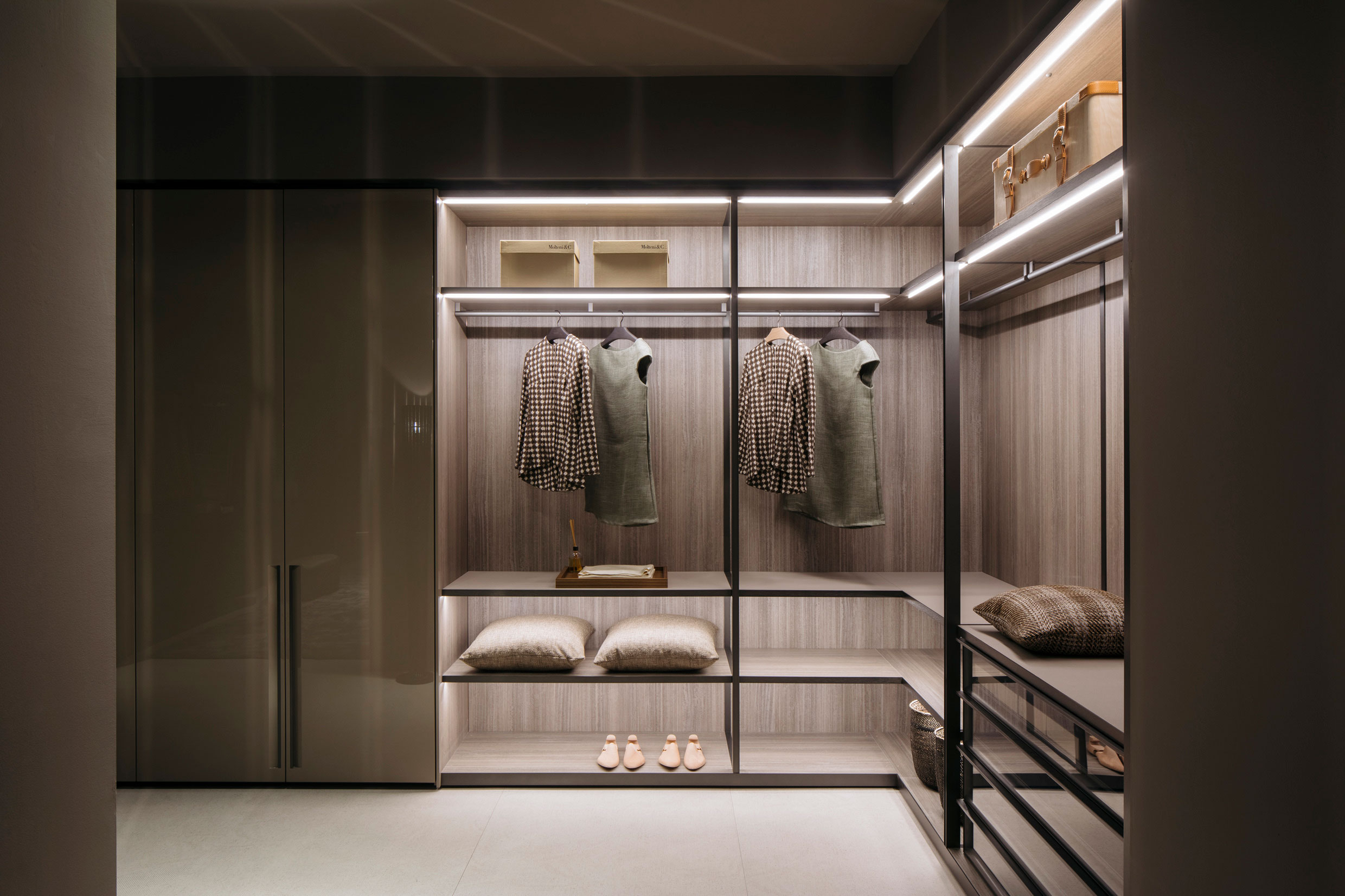 molteni cabin wardrobe singapore