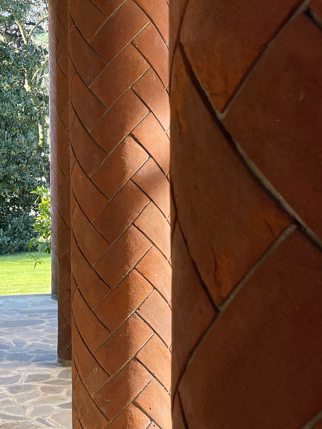 Casa, peristilio di Pier Giulio Magistretti, Milano – PH Max Zambelli