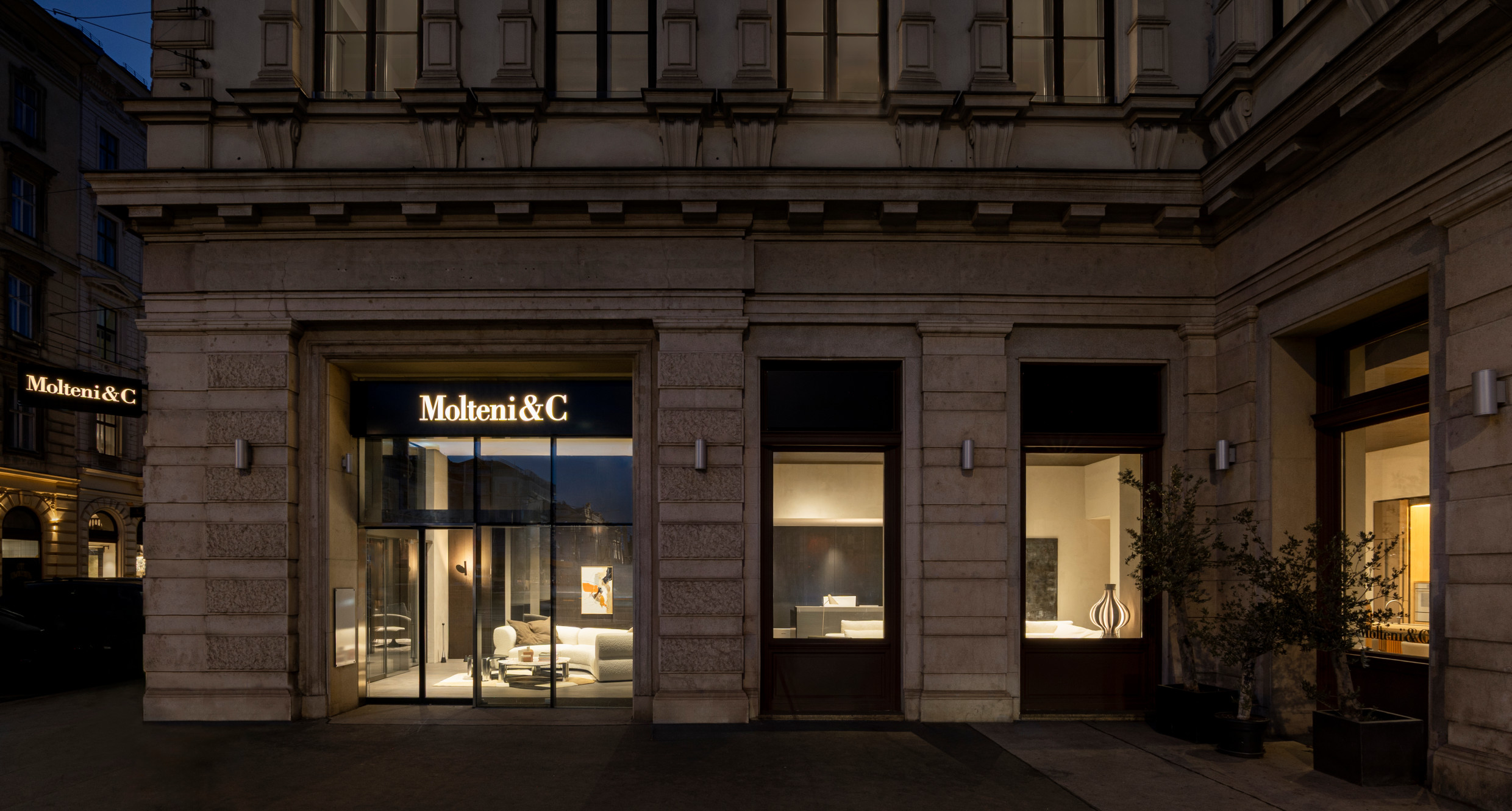 Wien Flagship Store