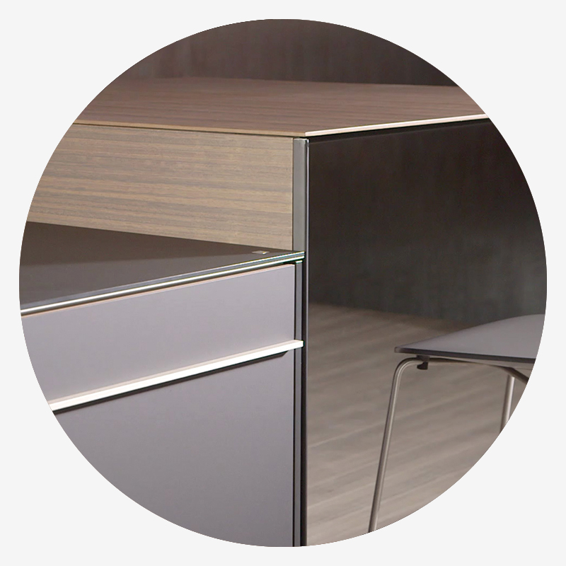 Vela by Dante Bonuccelli