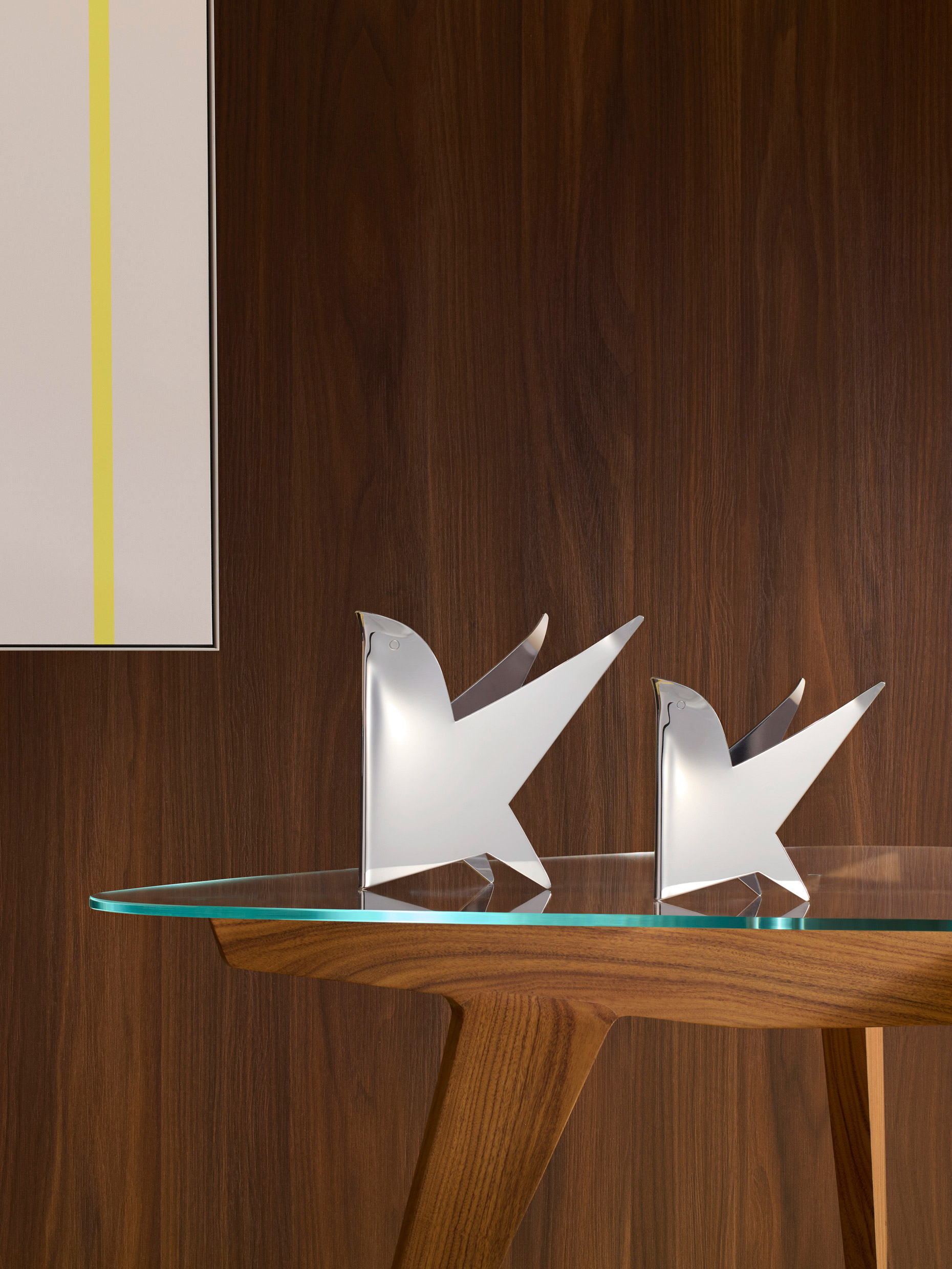 Colombo on D.552.2 | small table, design Gio Ponti, courtesy of Gio Ponti Archives, creative direction Elisa Ossino Studio, ph. Aaron Tilley