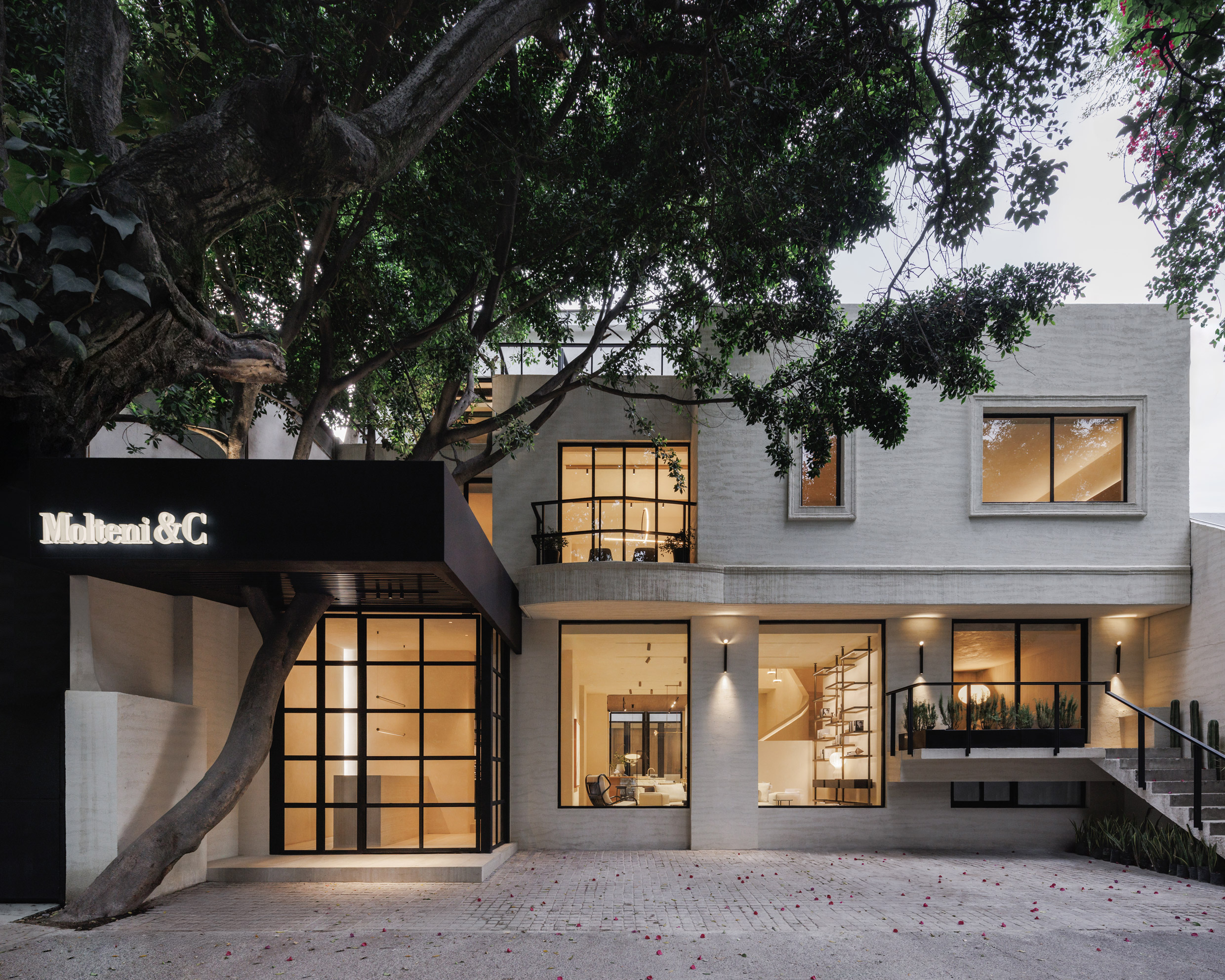 Molteni&C Opens Flagship Store in Mexico City’s Prestigious Polanco District