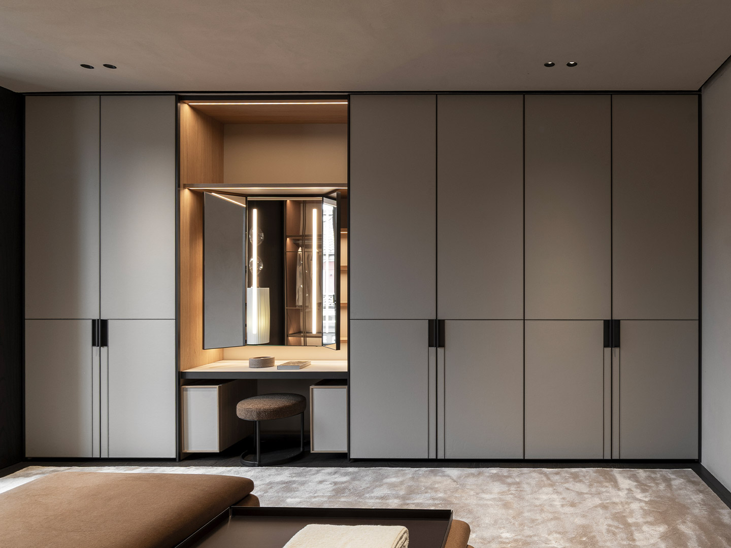 Gliss Master – DC Door